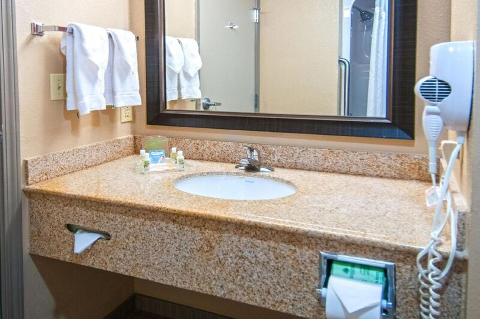 Holiday Inn Hotel & Suites Slidell By Ihg Bagian luar foto